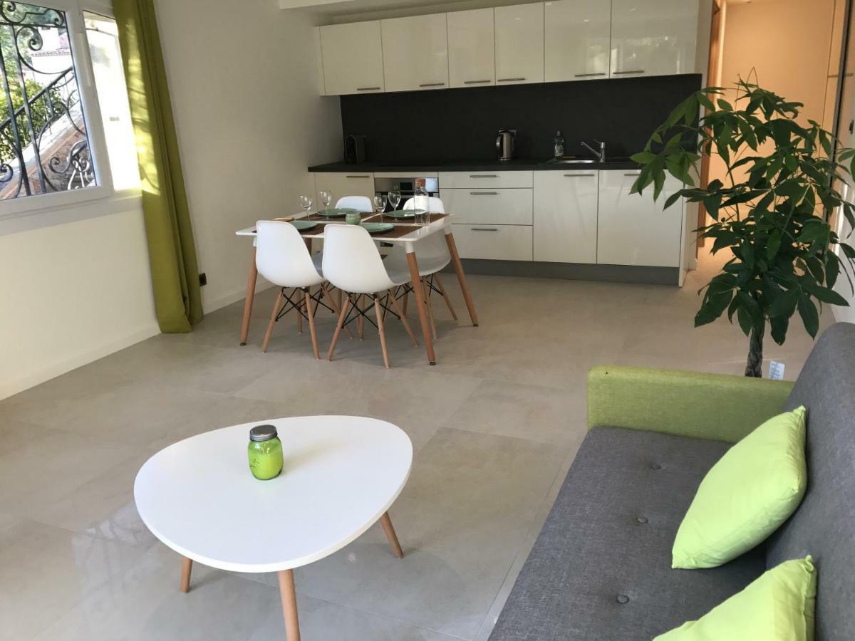 Le Nautile Villa Hyeres Bagian luar foto